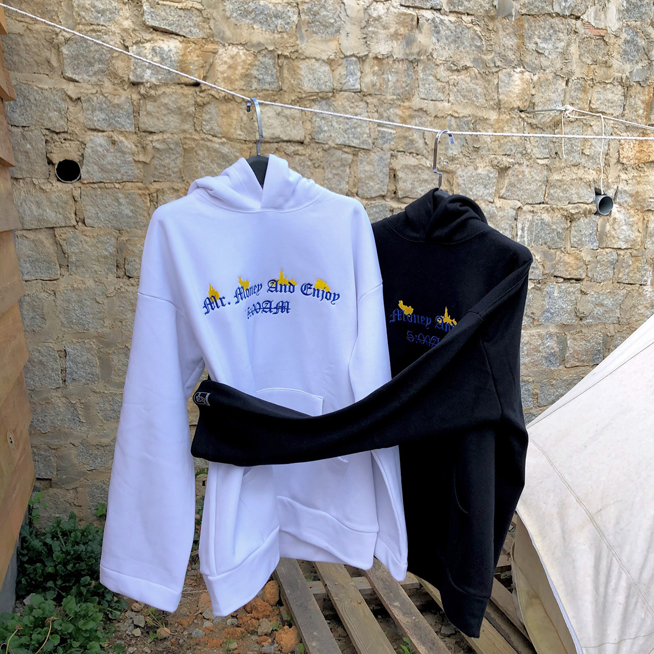 Áo Hoodie TheRightWay của 5AM