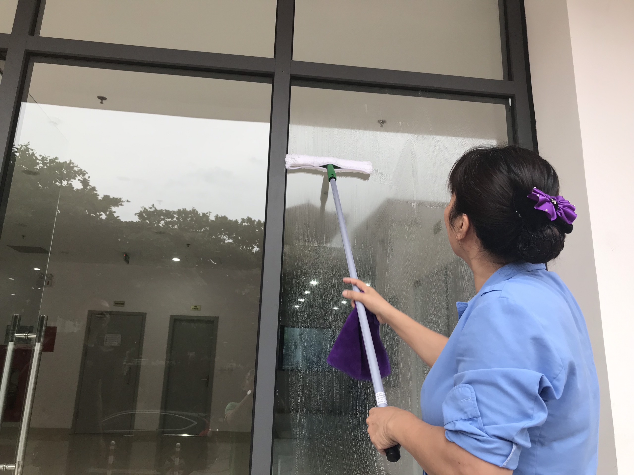 Chất siêu tẩy  ố kính VMC