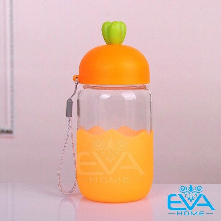 [HCM]Bình Nước Thủy Tinh Nắp Củ Cải Thân Bọc Silicone 300ml