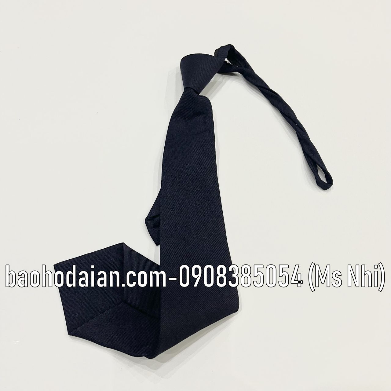 Cà vạt dây rút chất liệu vải cát mềm đẹp
