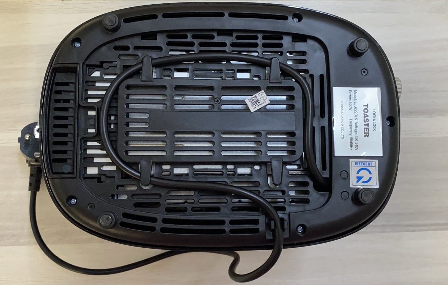 Máy Nướng Bánh Mì Lock&Lock EJB222BLK 850W Màu đen