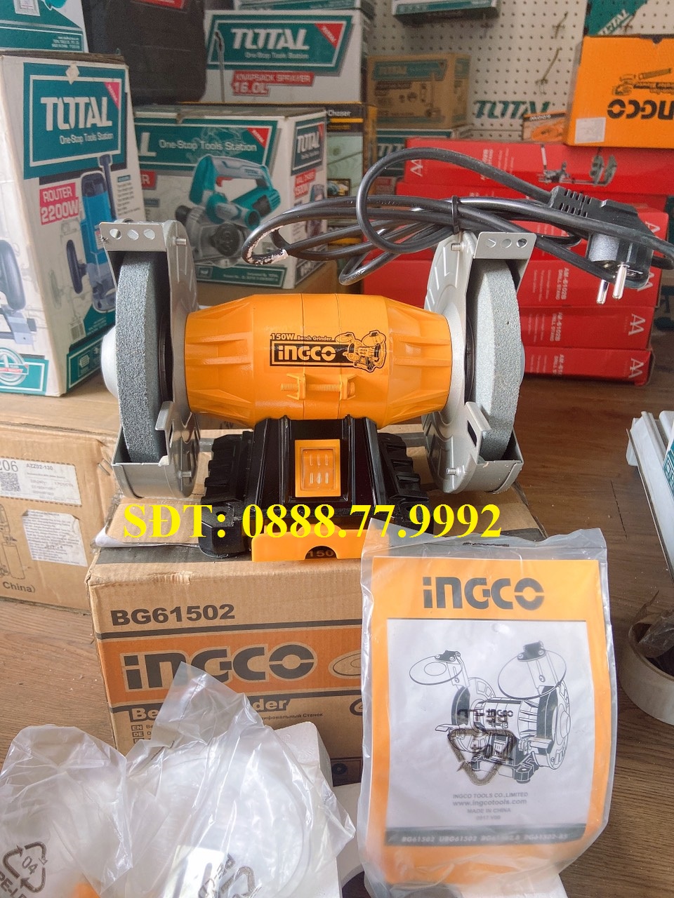 Máy mài hai đầu 150 W hiệu Ingco BG61502