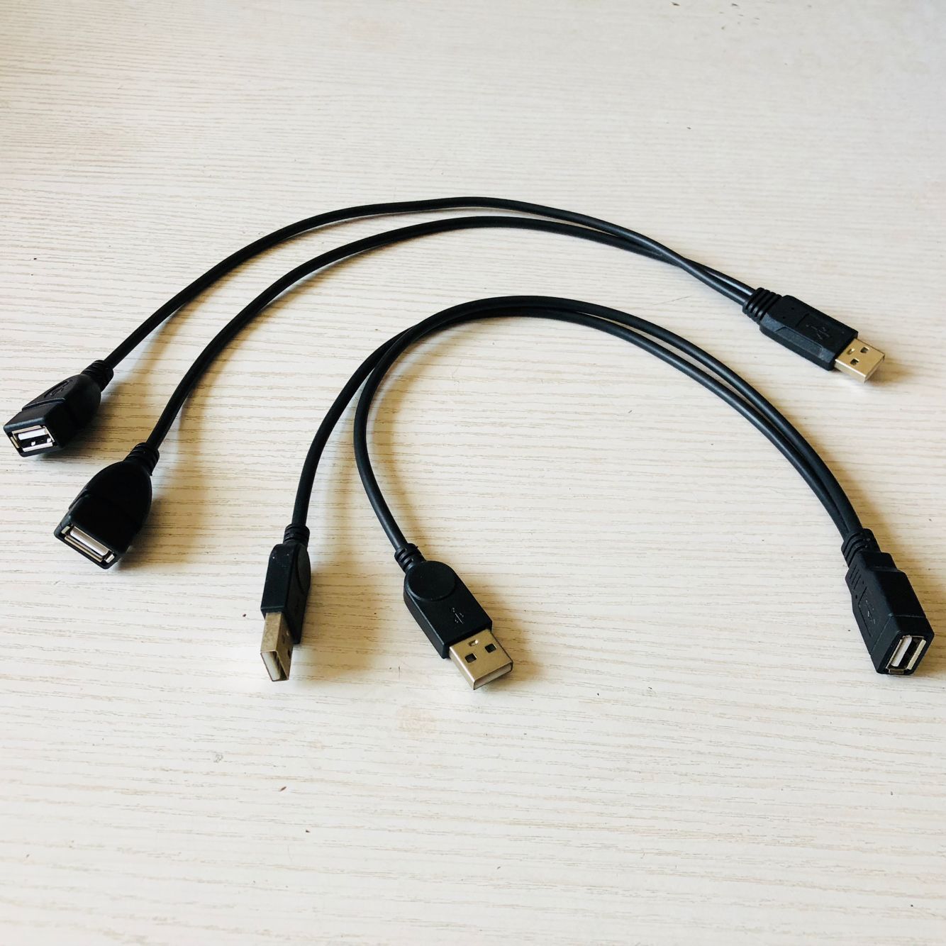Cáp chuyển đổi USB ra 2 USB