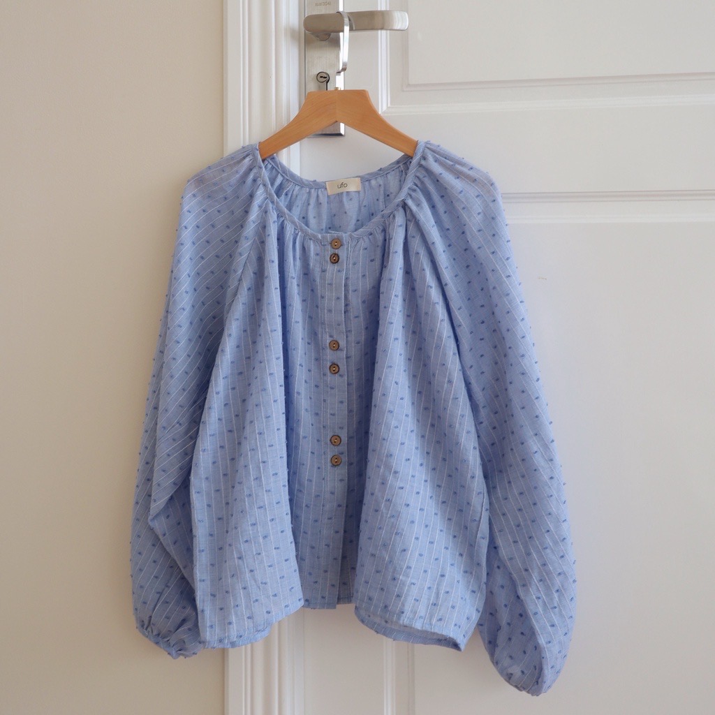 [Nhập LAZLOOK99 GIẢM 100K/500K] Áo dài tay cotton đũi mềm tay bồng bềnh - Cloud Blouse - ufo.thebasic