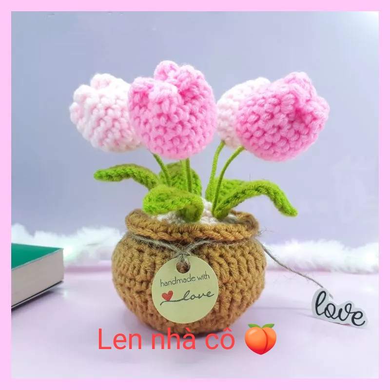 Chậu hoa để bàn/Decor góc học tập, bàn làm việc/Quà tặng) Chậu hoa Tulip len
