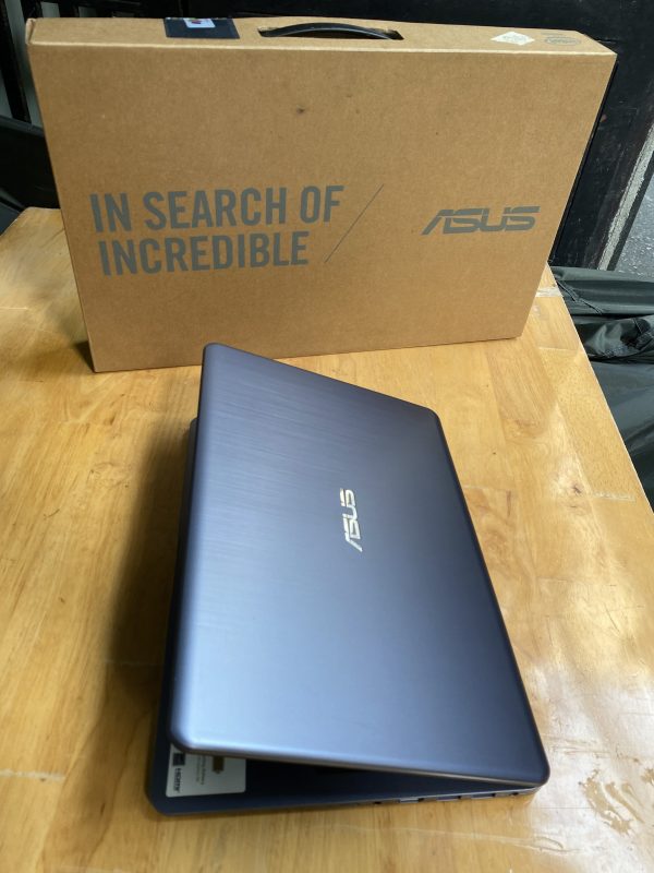 Laptop Asus E406S, N3060, 2G, 32G, 14in, giá rẻ