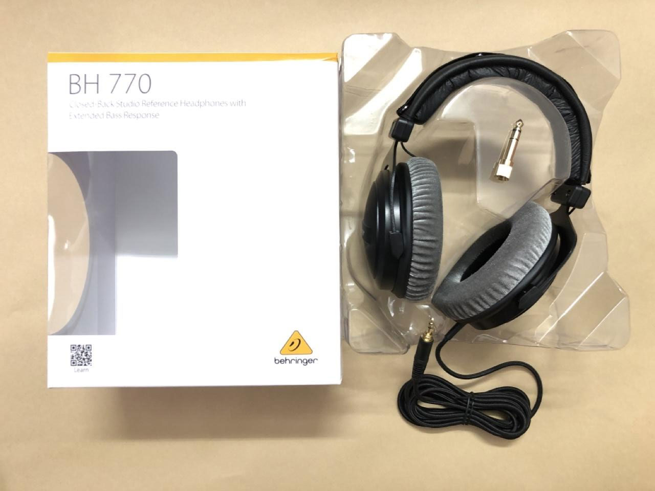 Tai nghe kiểm cho âm studio Behringer BH 770