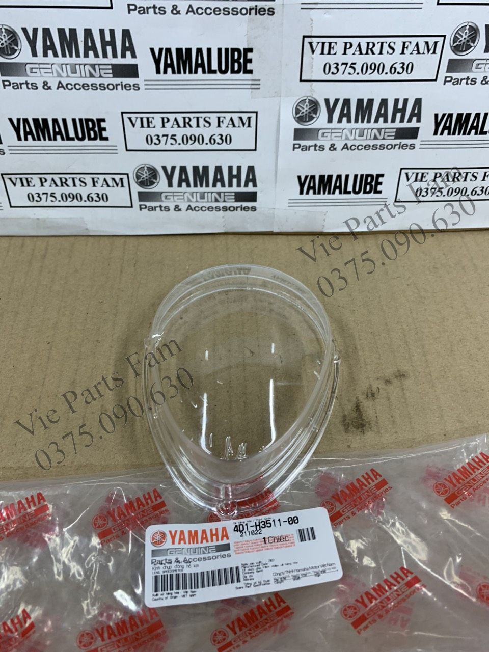 Mặt kính đồng hồ Classico , hàng din Yamaha mới 100%