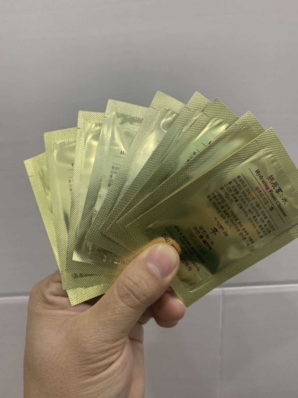 [HCM]Combo 10 sữa rửa mặt Whoo hồng