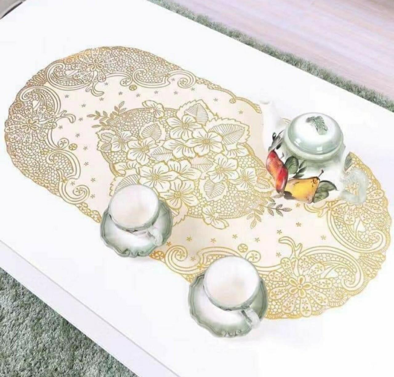 Khăn Trải Bàn Dập Hoa Văn Nổi Sang Trọng