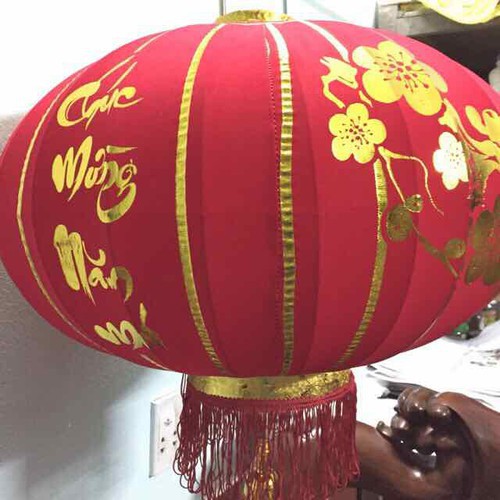 ĐÈN LỒNG VẢI NHUNG ĐỎ
