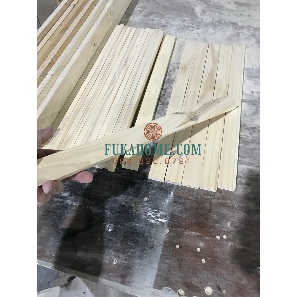 Thanh gỗ thông mới D50xR4xDày 1 hoặc 2 cm làm khung, nan kệ, giá - TG4x2-50