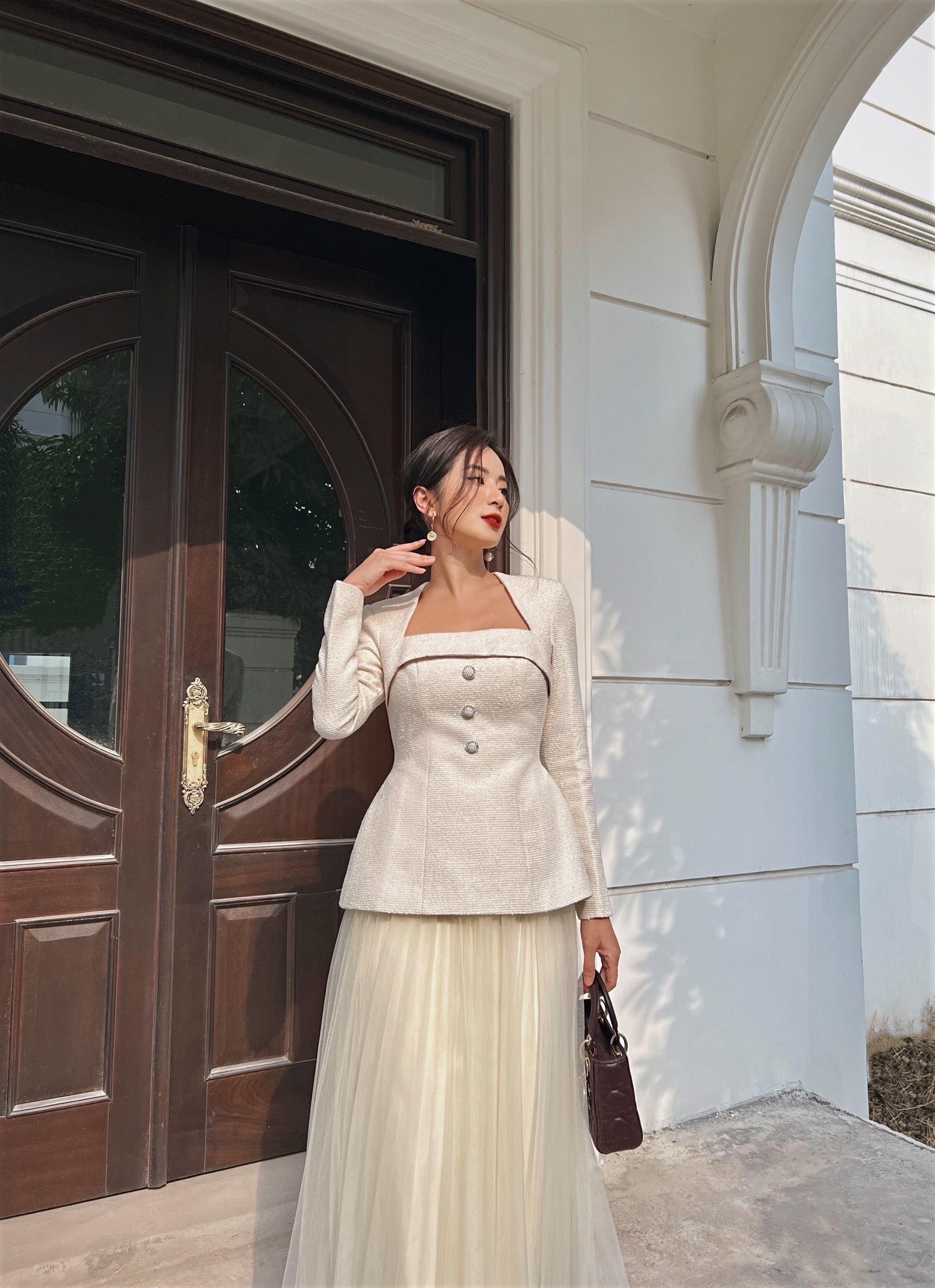 Beloved Áo kiểu Venice Square Neck Top
