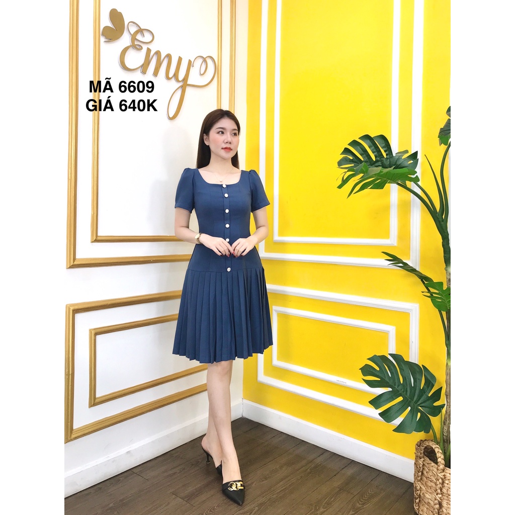 Đầm EMY EM6609 Xòe Xanh Navy Dập Ly