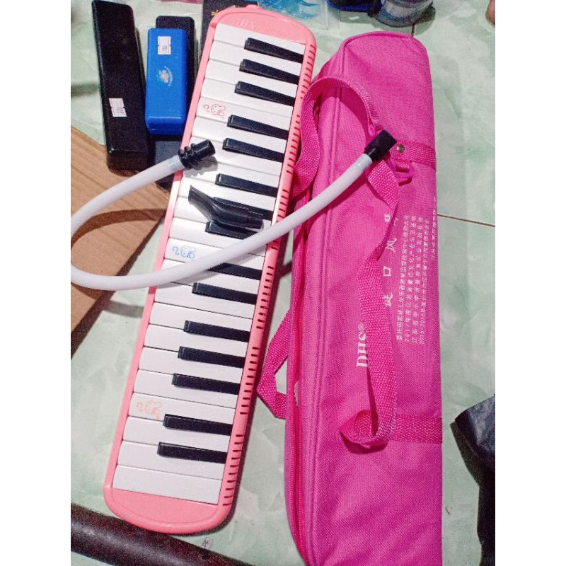Kèn, Đàn MELODICA chính hãng . 37 phím.