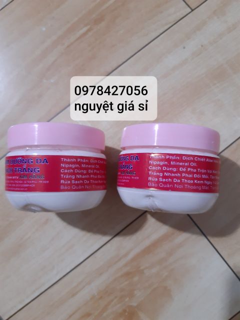 Kem Kích Trắng Da Nắp Hồng