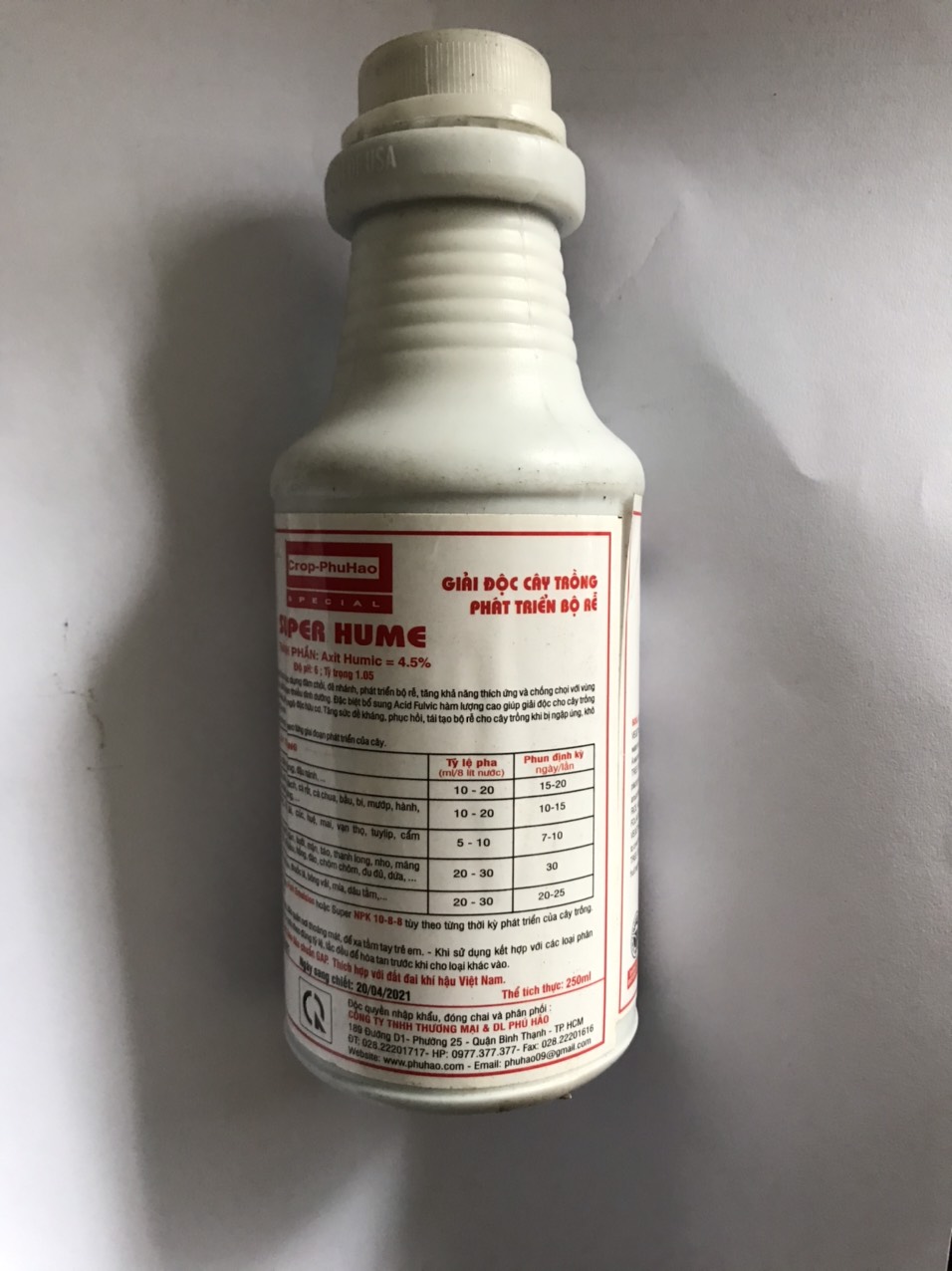 Phân bón lá Super Hume chai 250ml