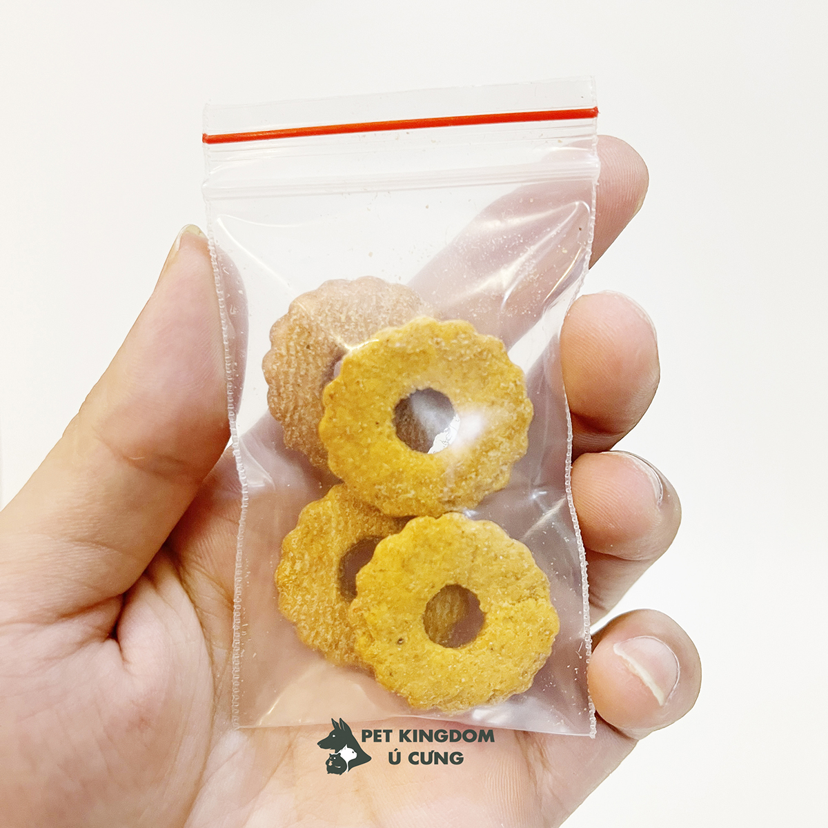 Thức ăn hamster thịt sấy vị hoa quả