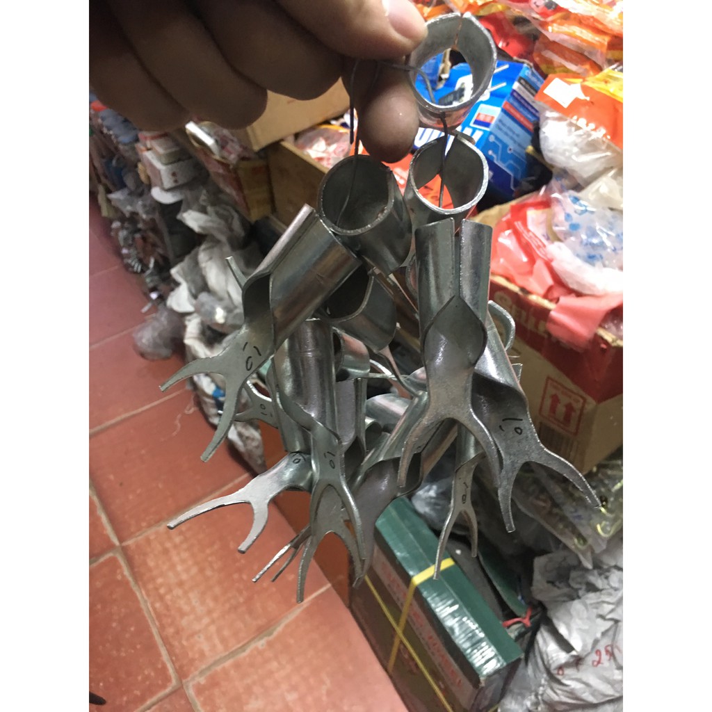 Đầu móc sào phơi quần áo, phơi khăn