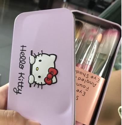 [HCM]Cọ Trang Điểm 7 Món Có Hộp