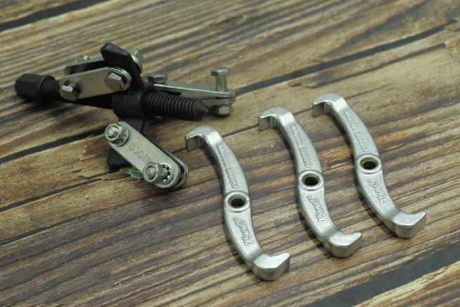 3inch Cảo 3 chấu INGCO HGP08033