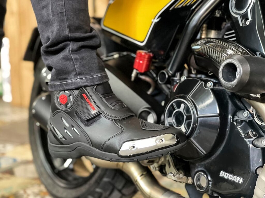 Giày Motor Scoyco MR002