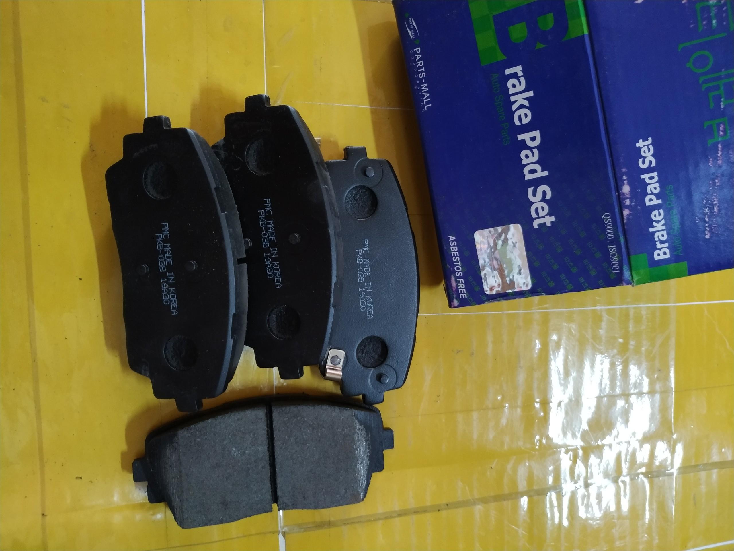 Má phanh trước Morning 12-18 / giá 1 bộ