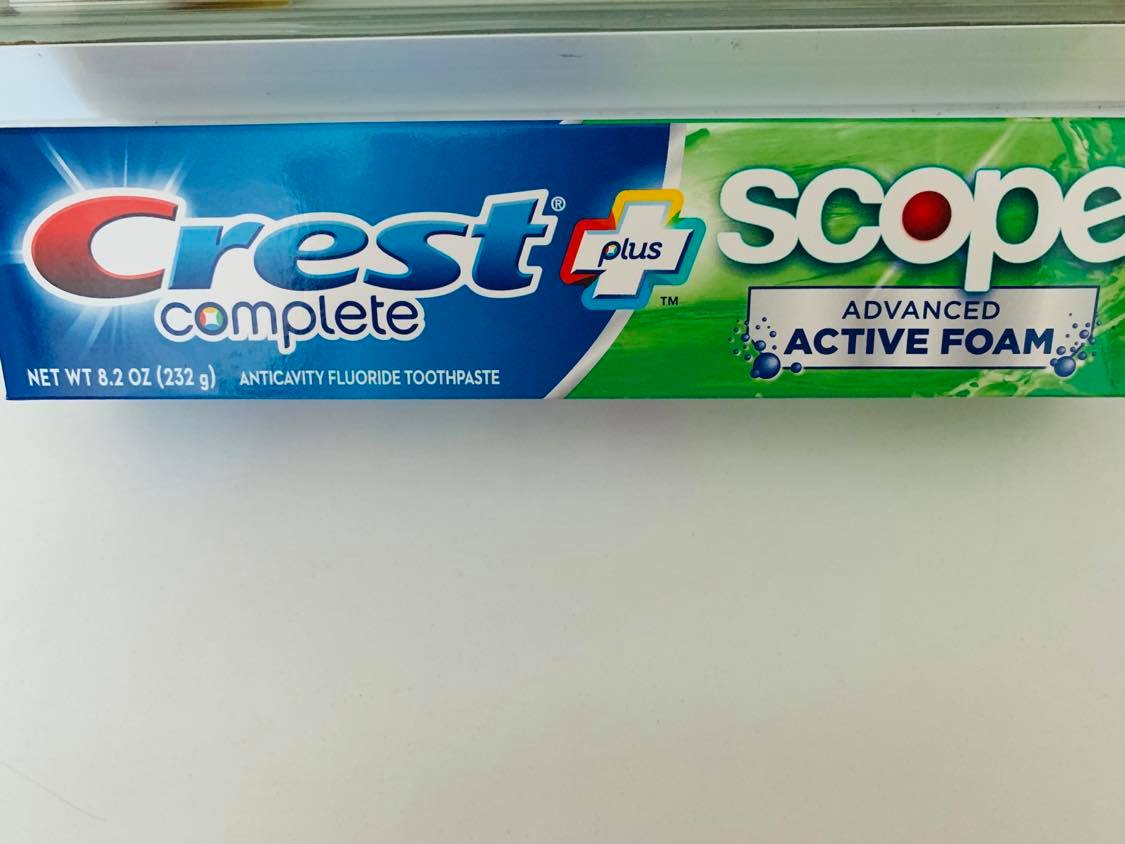 ( Date 2023) Kem Đánh Răng Crest Complete Extra Whitening+ Scope Advanced Freshness Mỹ 232g x 5