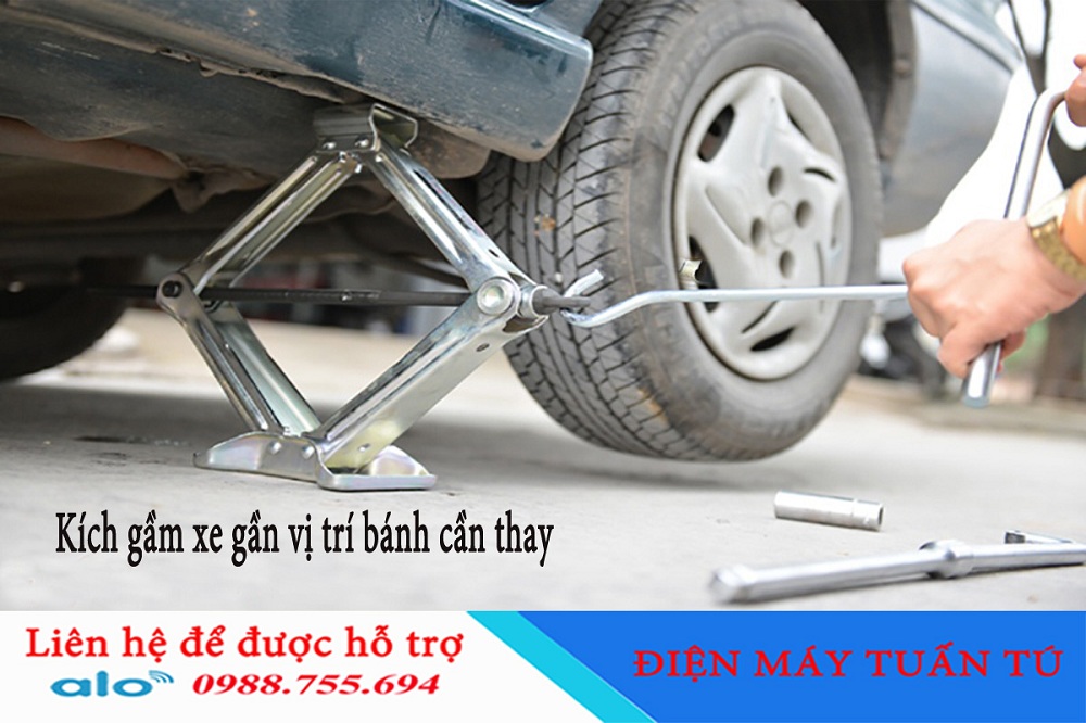 KÍCH NÂNG GẦM Ô TÔ 1 tấn chữ A