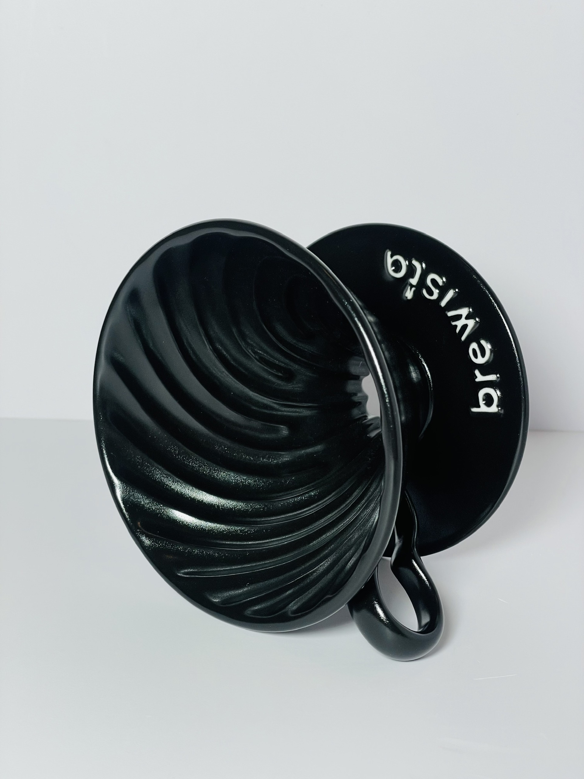 Phễu lọc cà phê V60 sứ cao cấp Brewista Dripper - Màu đen