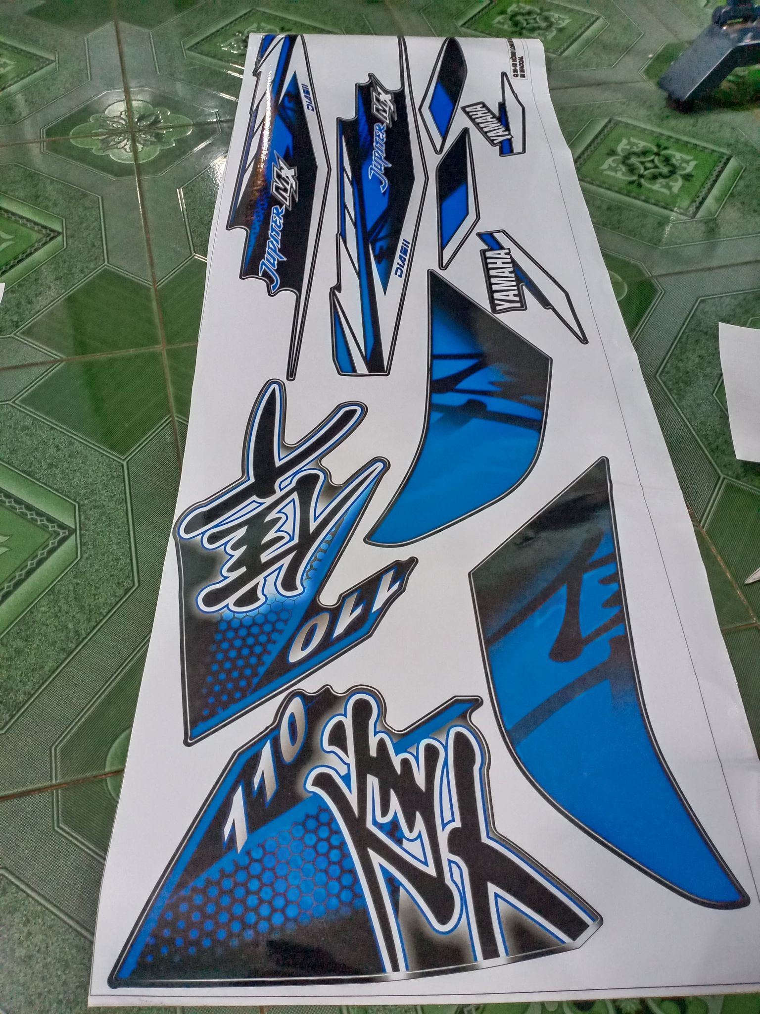 Tem rời jupiter mX xanh xe đen