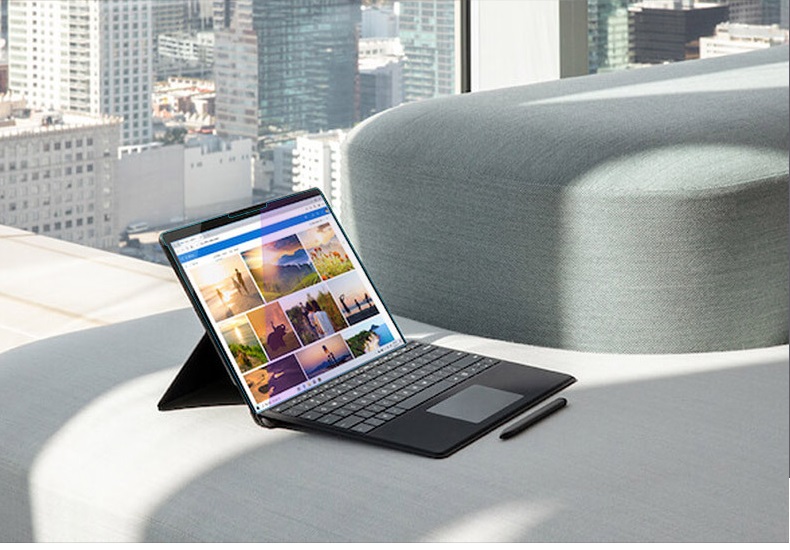 Kính cường lực chính hãng JRC cho Surface Pro X 13"