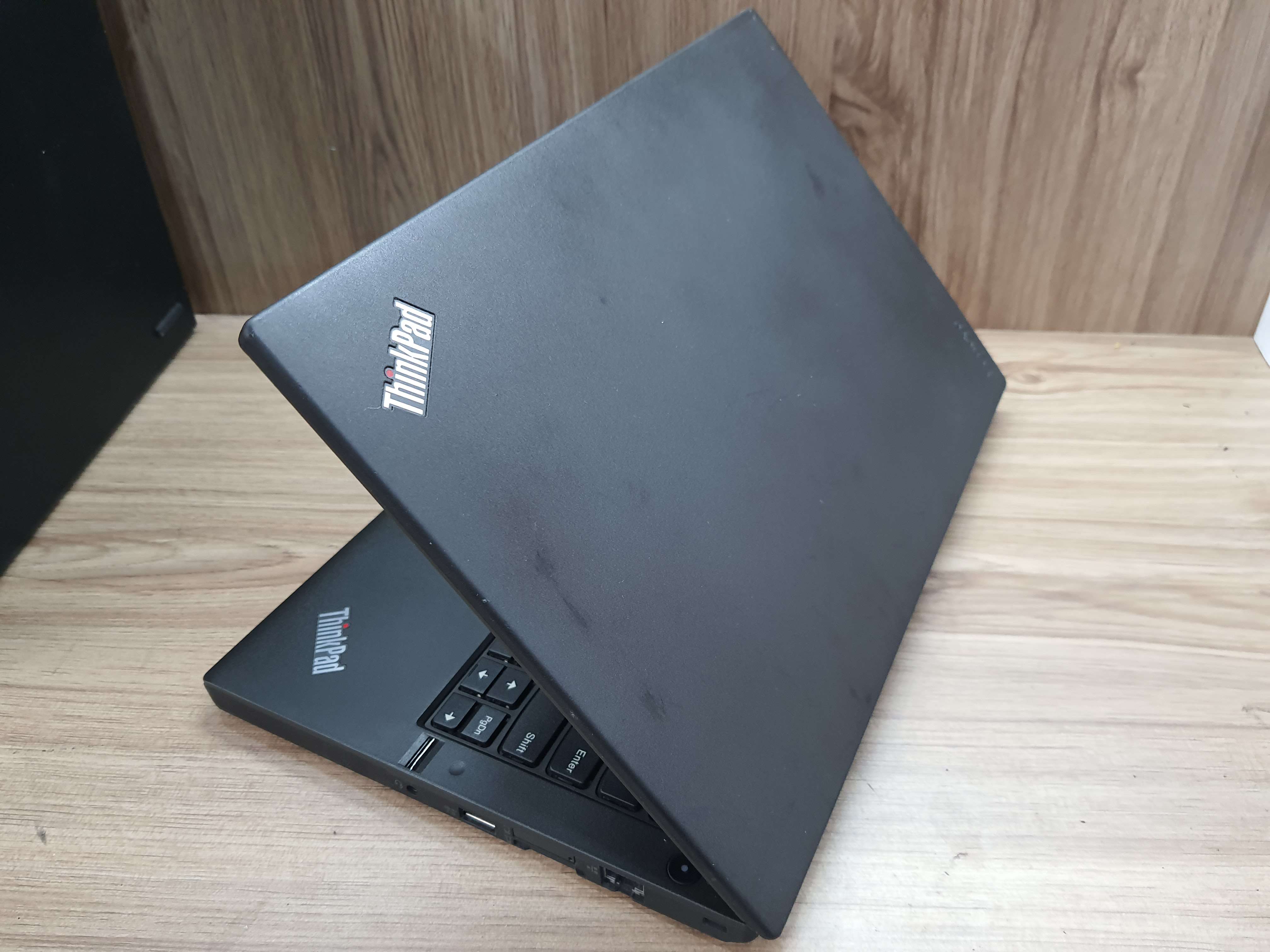 laptop cũ văn phòng học tập Lenovo thinkpad X260 I5 6300U nguyên zin nhỏ gọn mạnh mẽ bền bỉ