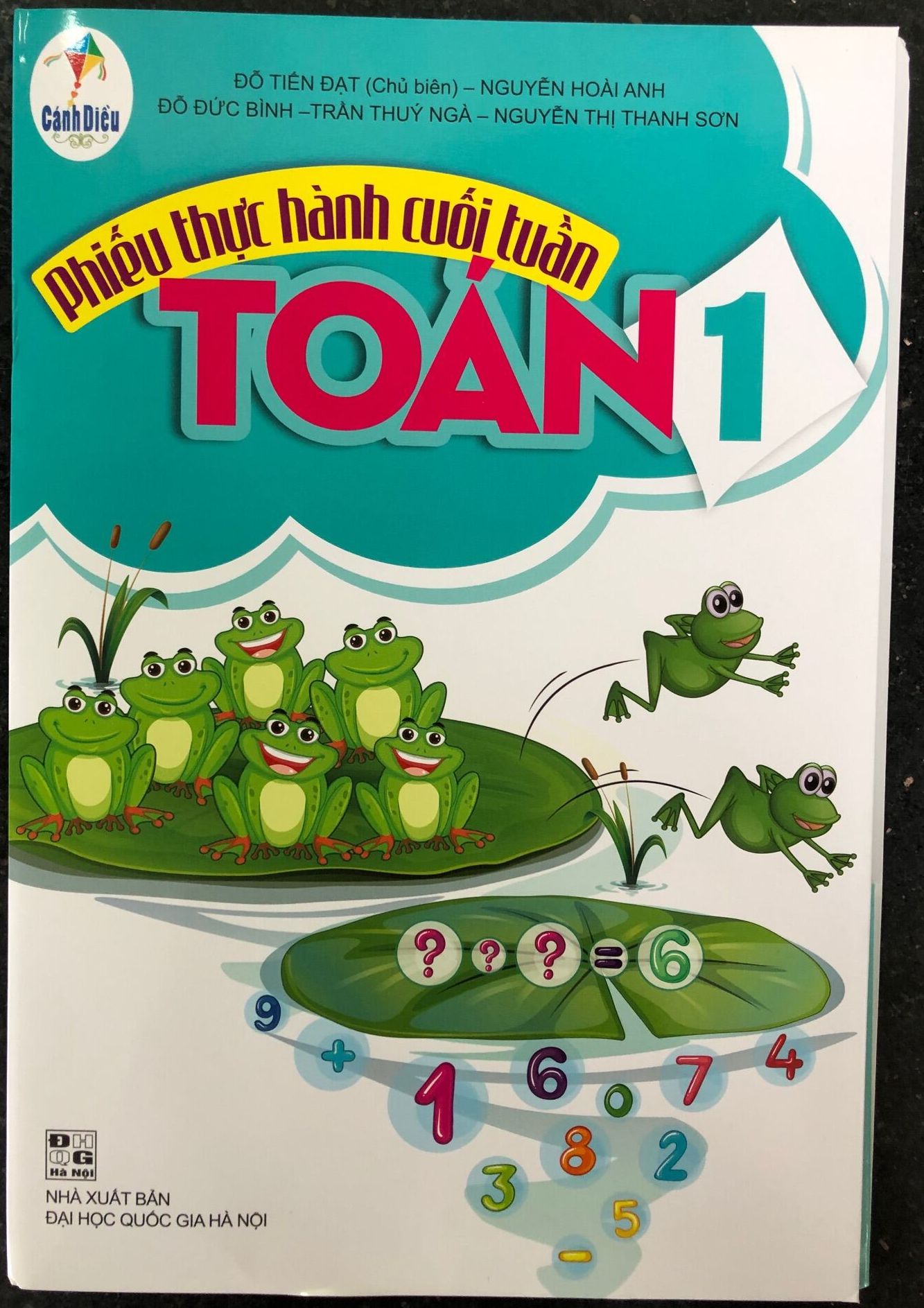 Sách - phiếu thực hành cuối tuần môn toán 1