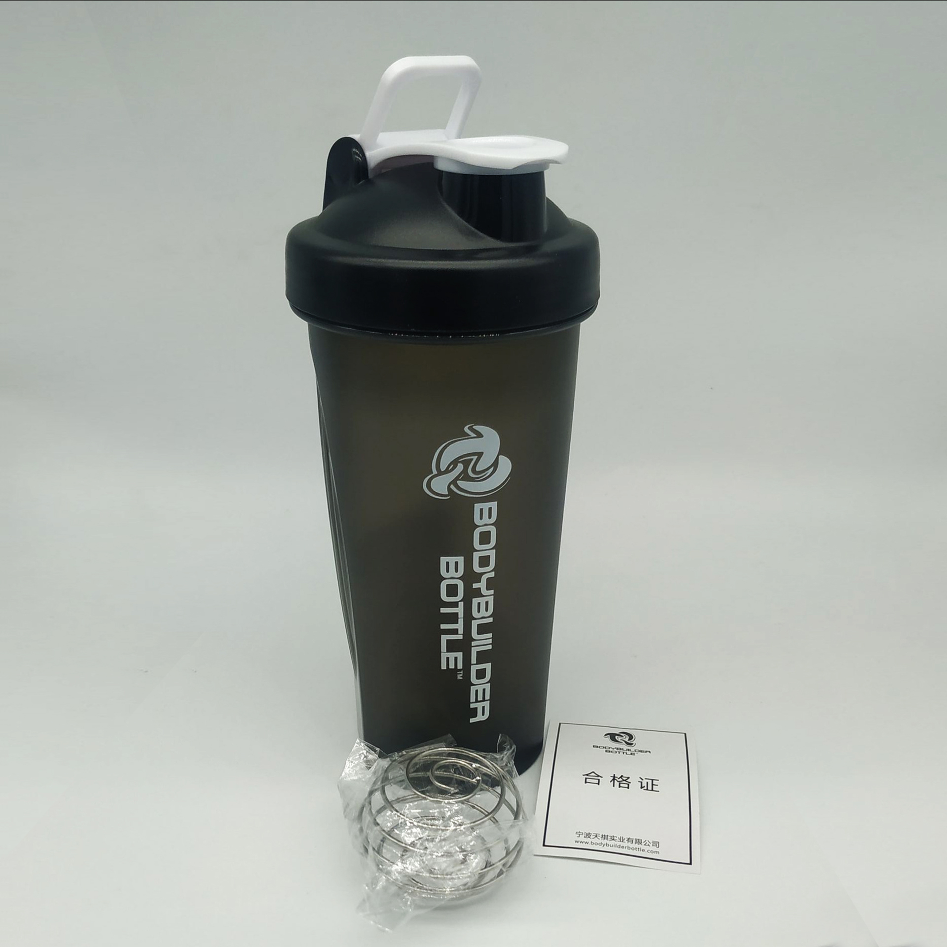 Bình lắc tập Gym Bình nước thể thao BODY BUILDER 650ML