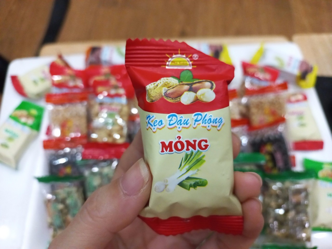 Tết 50g Kẹo ĐẬU PHỘNG HÀNH loại đặc biệt thơm ngon - Bánh kẹo tết Phú Xuân