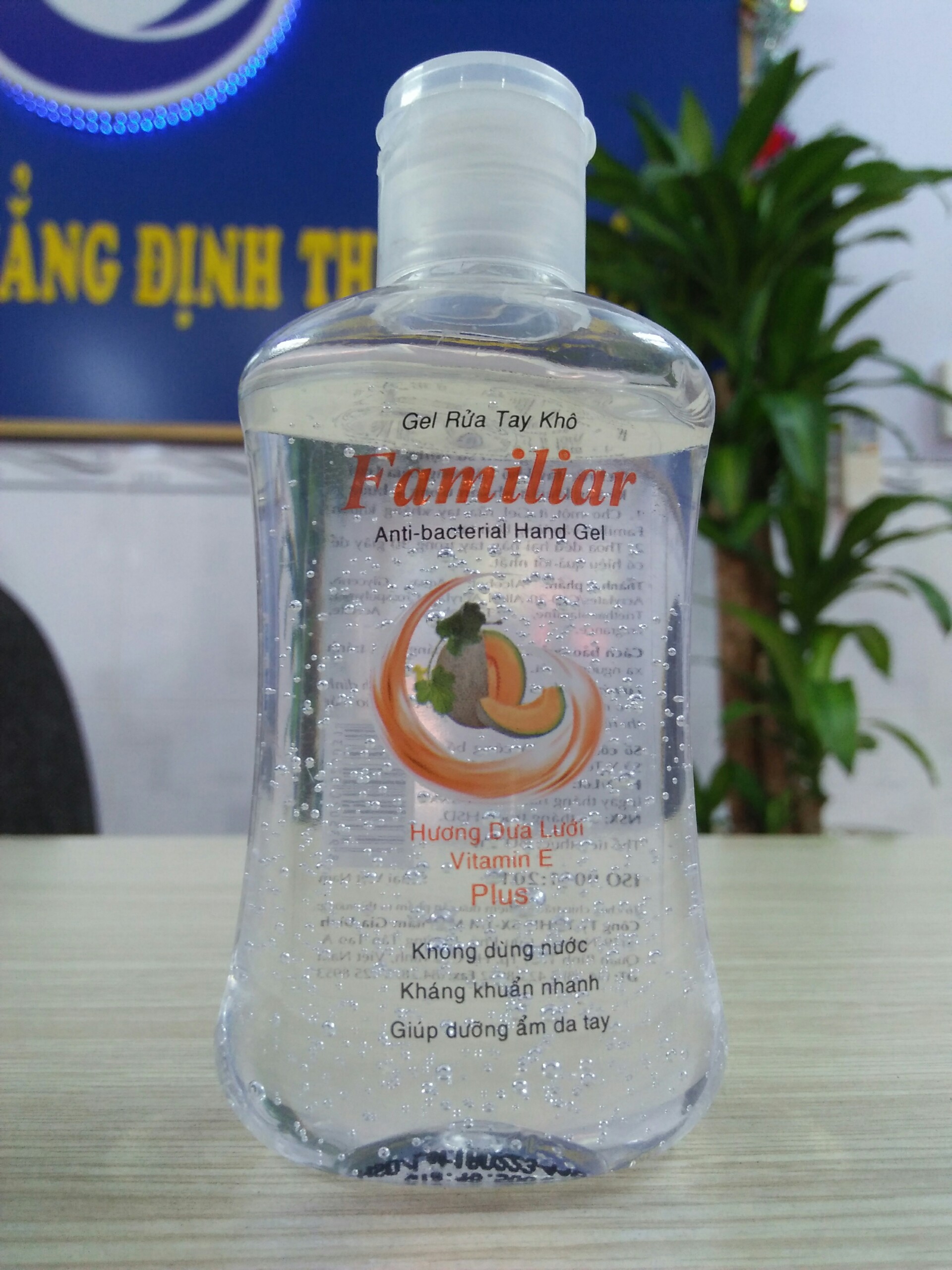 Combo 2 Gel rửa tay khô Familiar 80ml