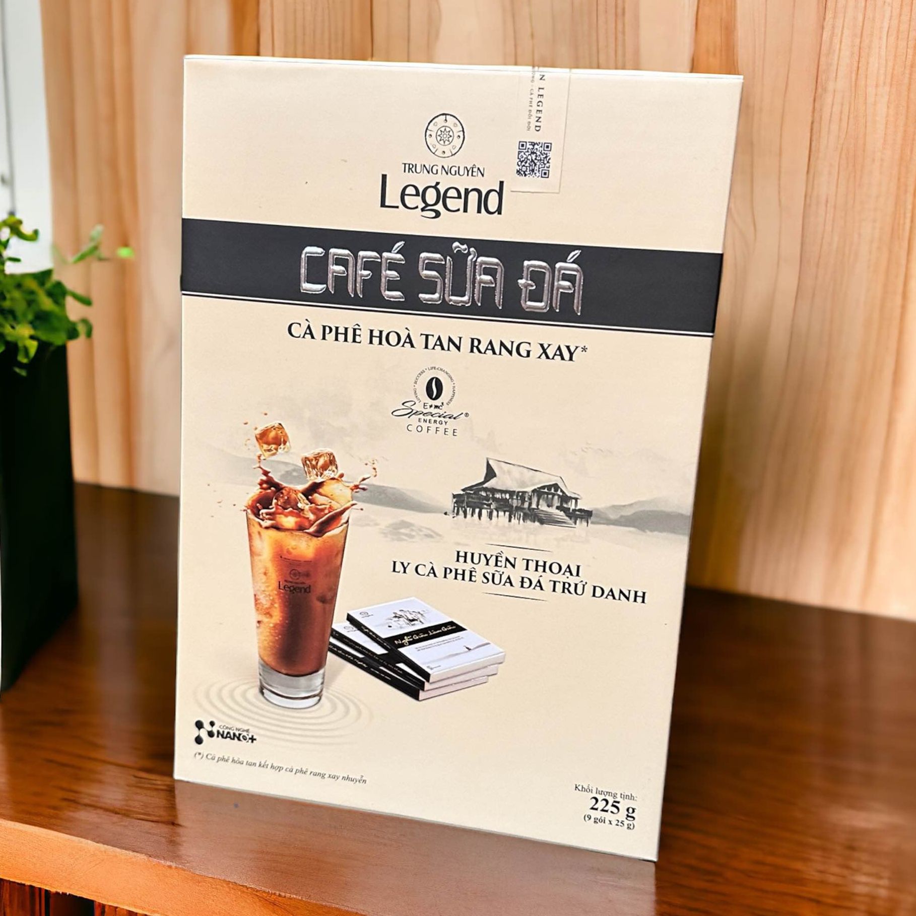 (Bao bì Mới) Cà phê hòa tan sữa đá Trung Nguyên Legend( Hộp 9 Gói)