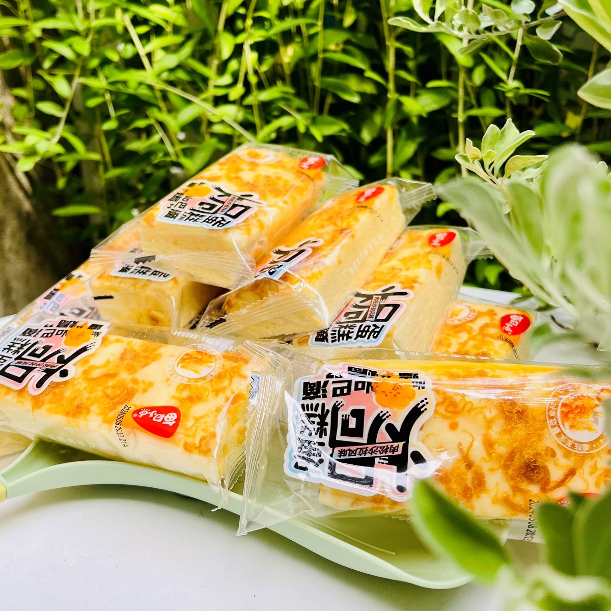 [THÙNG 1KG] BÁNH BÔNG LAN HẤP PHÔ MAI CHÀ BÔNG