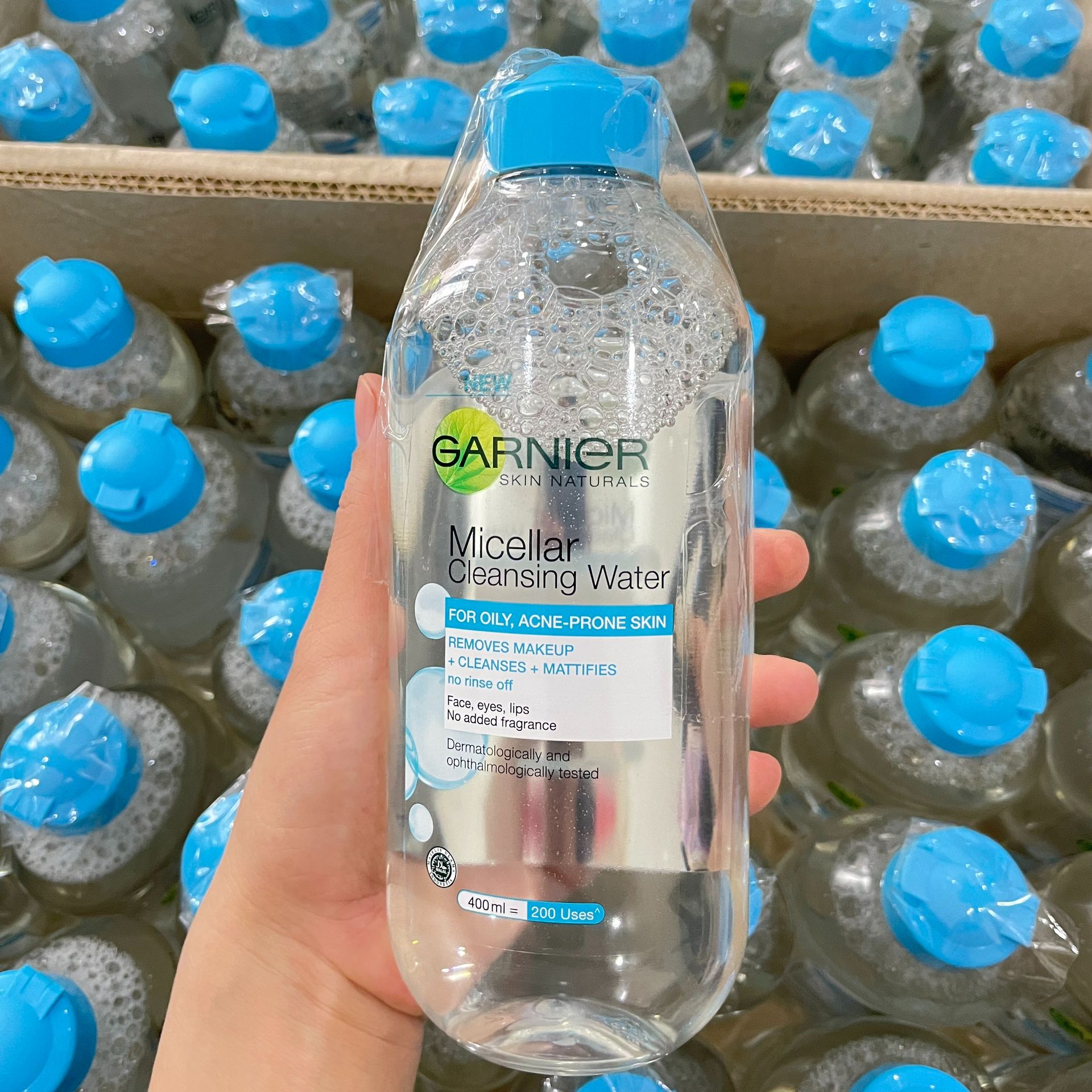 Nước tẩy trang Garnier Micellar cleansing water 400ml