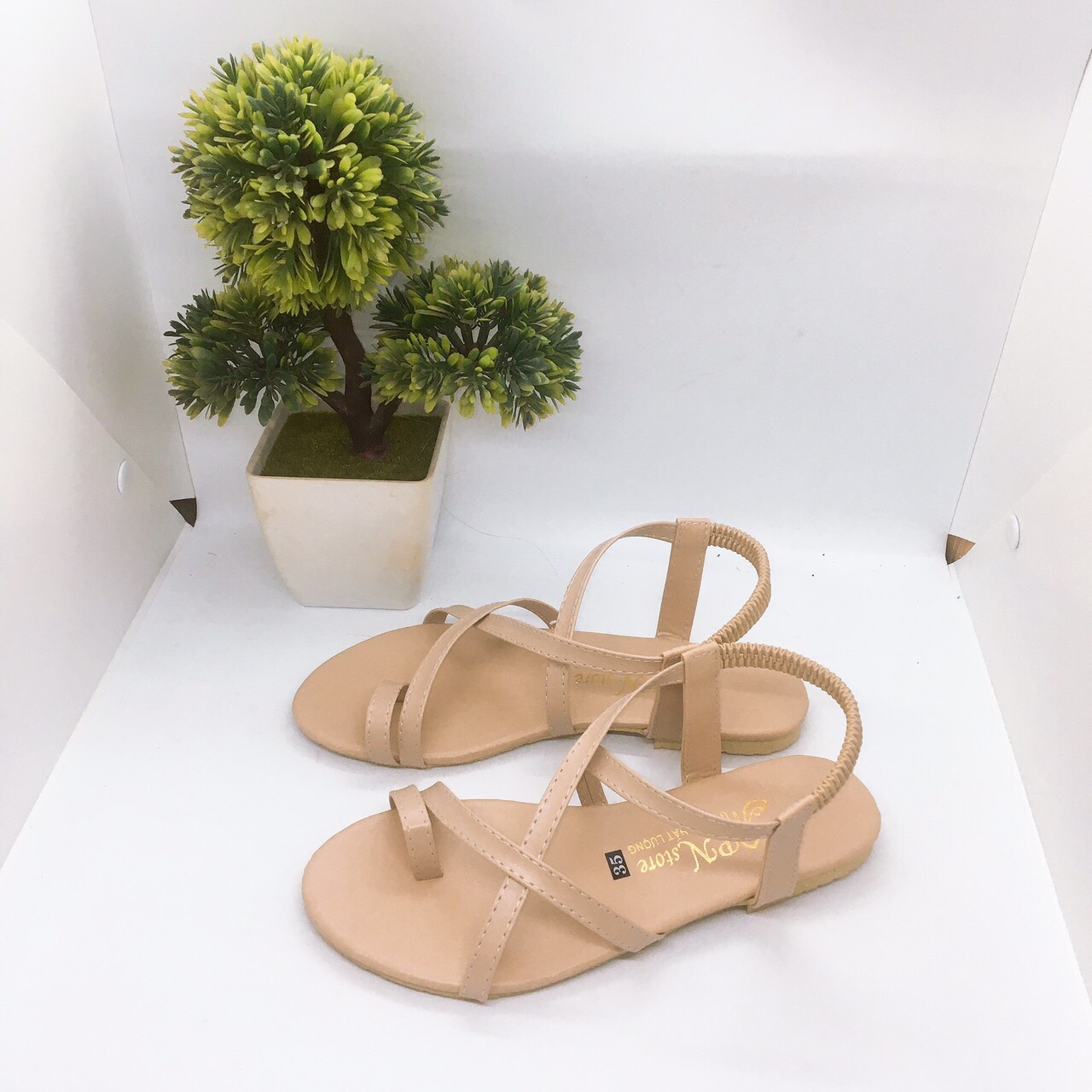 [HCM]sandal đế bệt quai mảnh chéo