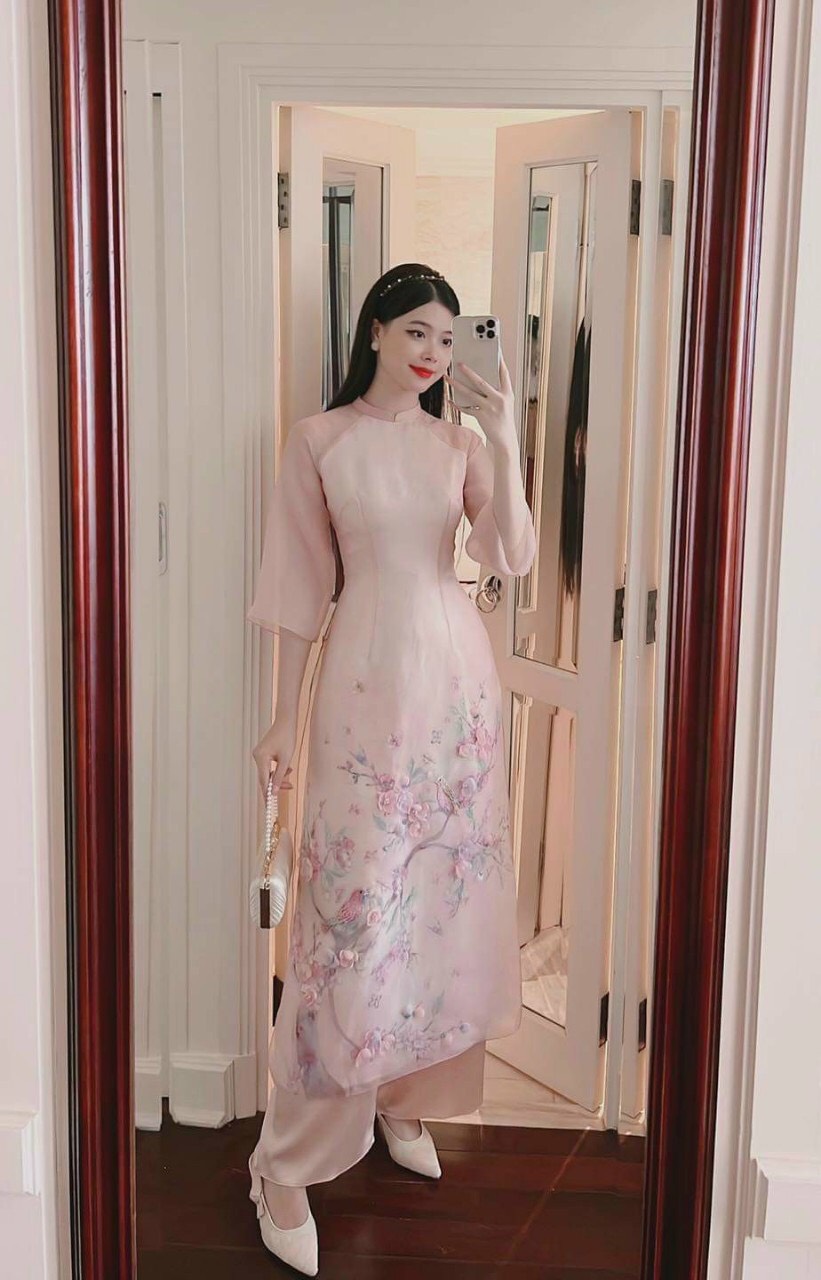 Áo Dài Truyền Thống Ivy Áo Dài Cách Tân Nữ Áo Dài Trắng Đính Hoa Mai Hoa Đào Nhẹ Nhàng Cho Nữ Tone Dáng Nâng Da Cực Xinh AD02