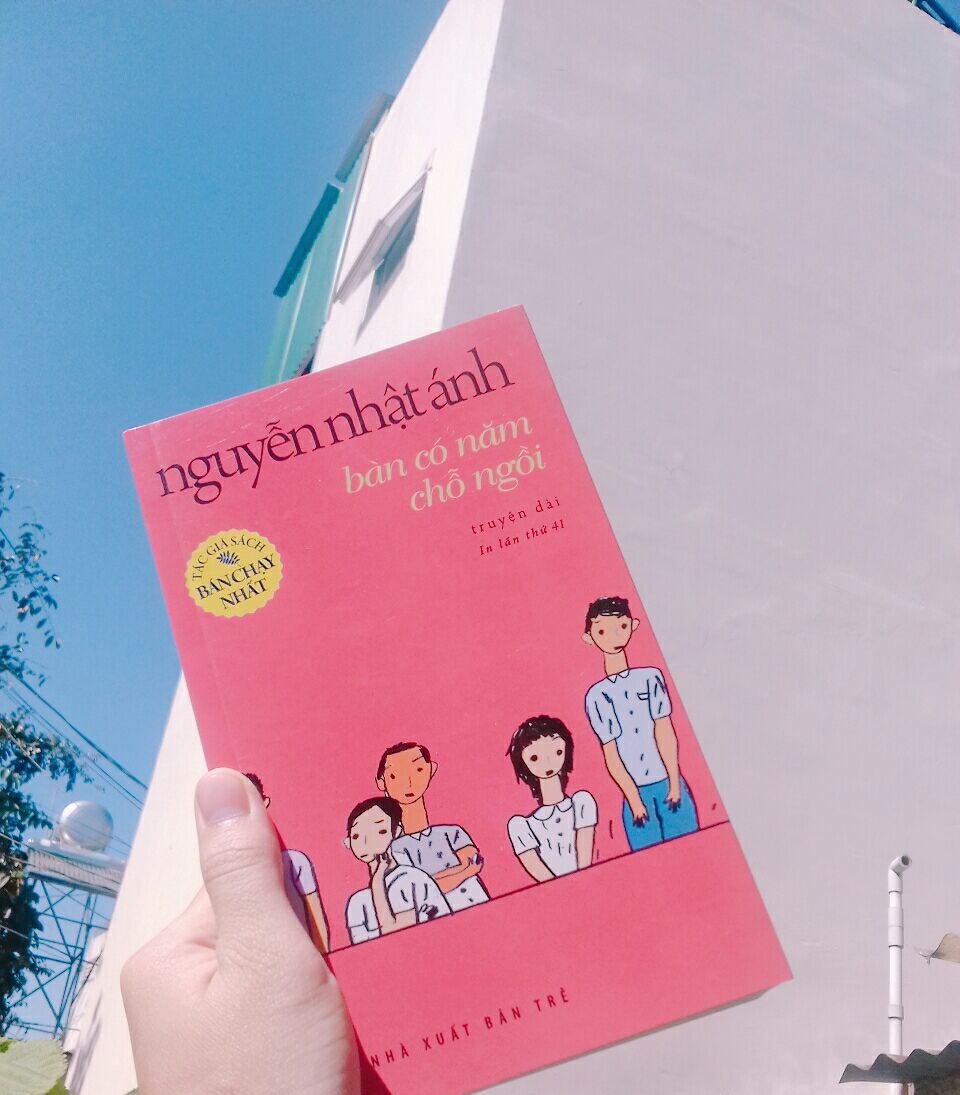 NXB Trẻ - BÀN CÓ NĂM CHỖ NGỒI (Nguyễn Nhật Ánh)