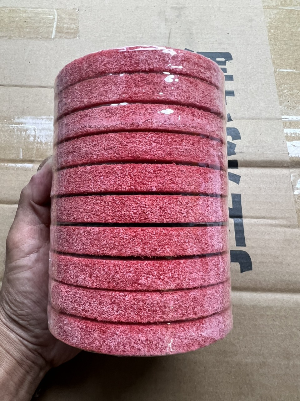 Metal stainless steel polished red felt 100x12x16mm