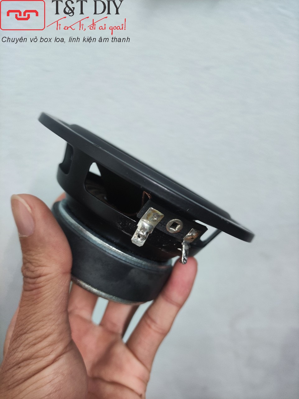 Củ loa mid bass màng carbon 4inch 8ohm 25w