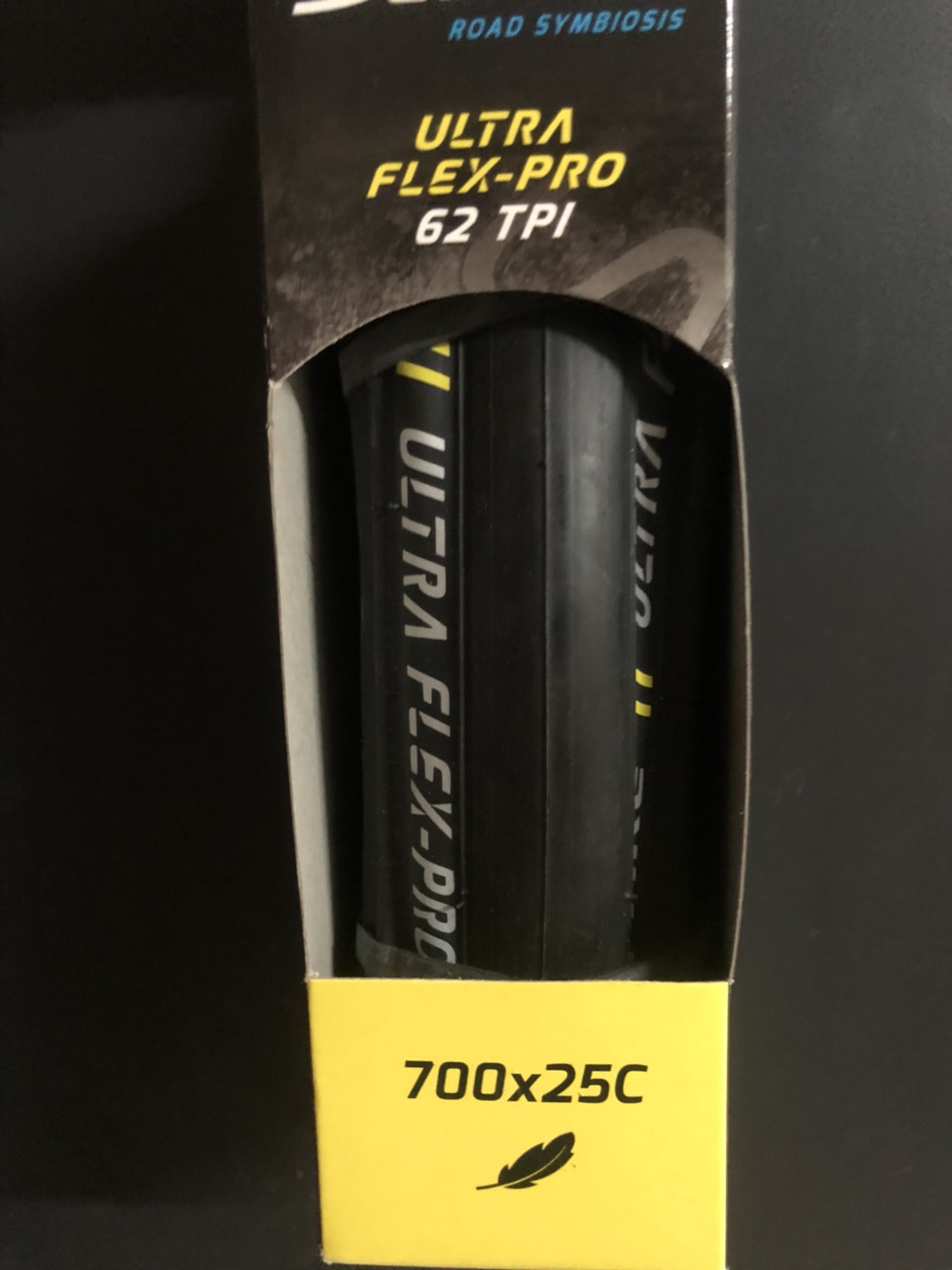 Lốp 700x25C DELI TIRE xe đạp thể thao