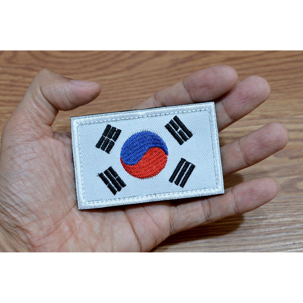 Tấm Patch dán hình cờ Việt Nam và các nước