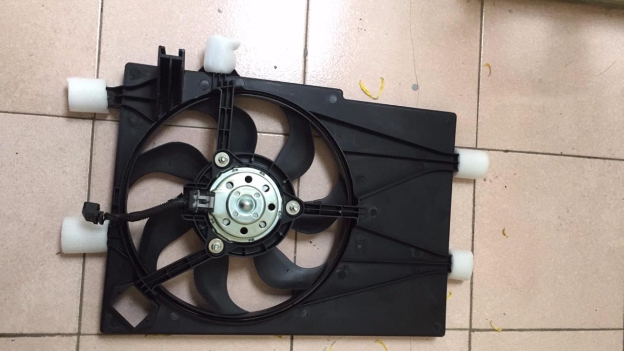 Quạt két nước Fiat Albea\Siena\Doblo