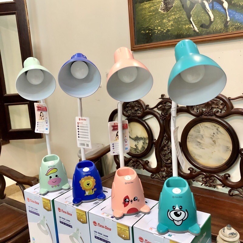 đèn học rạng đông chống cận ánh sáng vàng