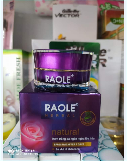Kem Raole dưỡng trắng da, ngừa lão hóa 15g